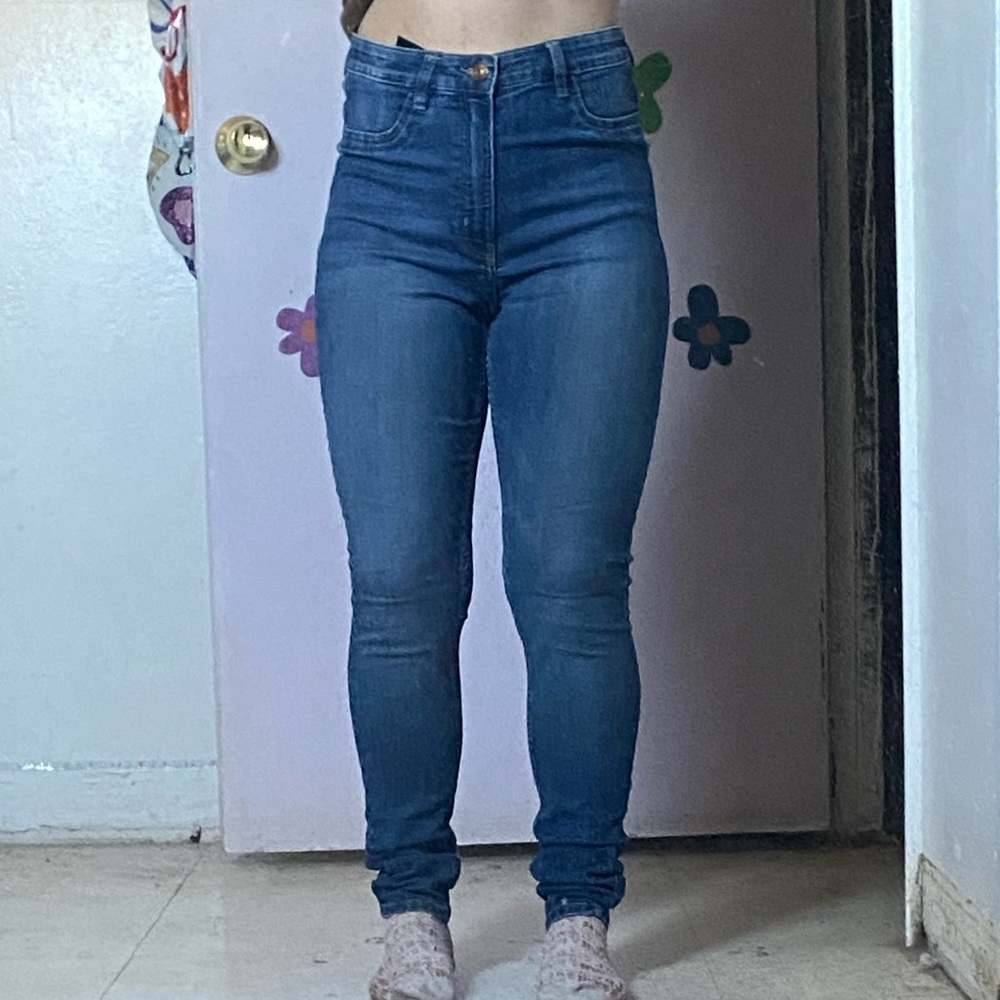 skinny jeans